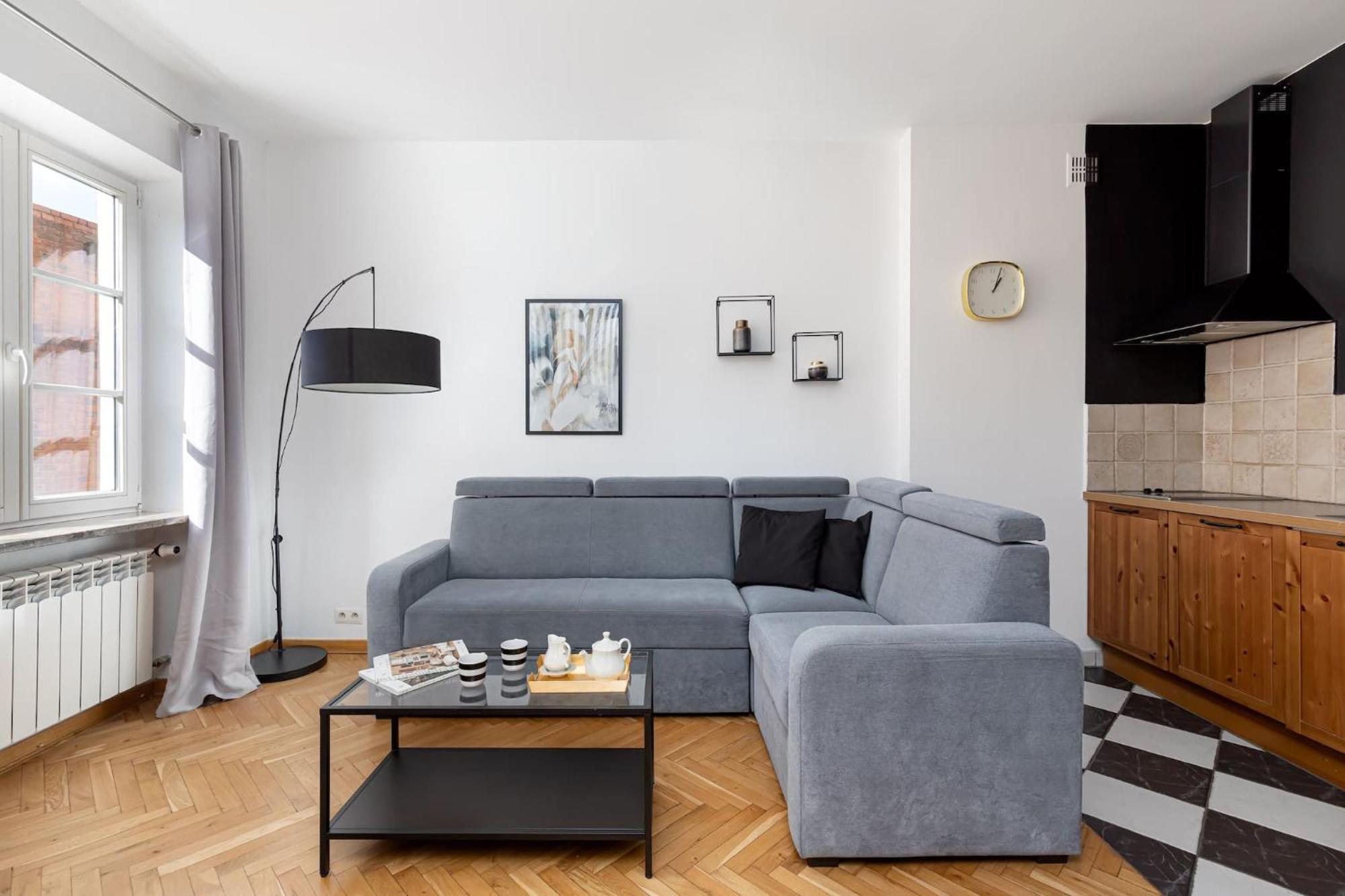 Fashioned Apartment Rycerska By Noclegi Renters Warschau Exterior foto