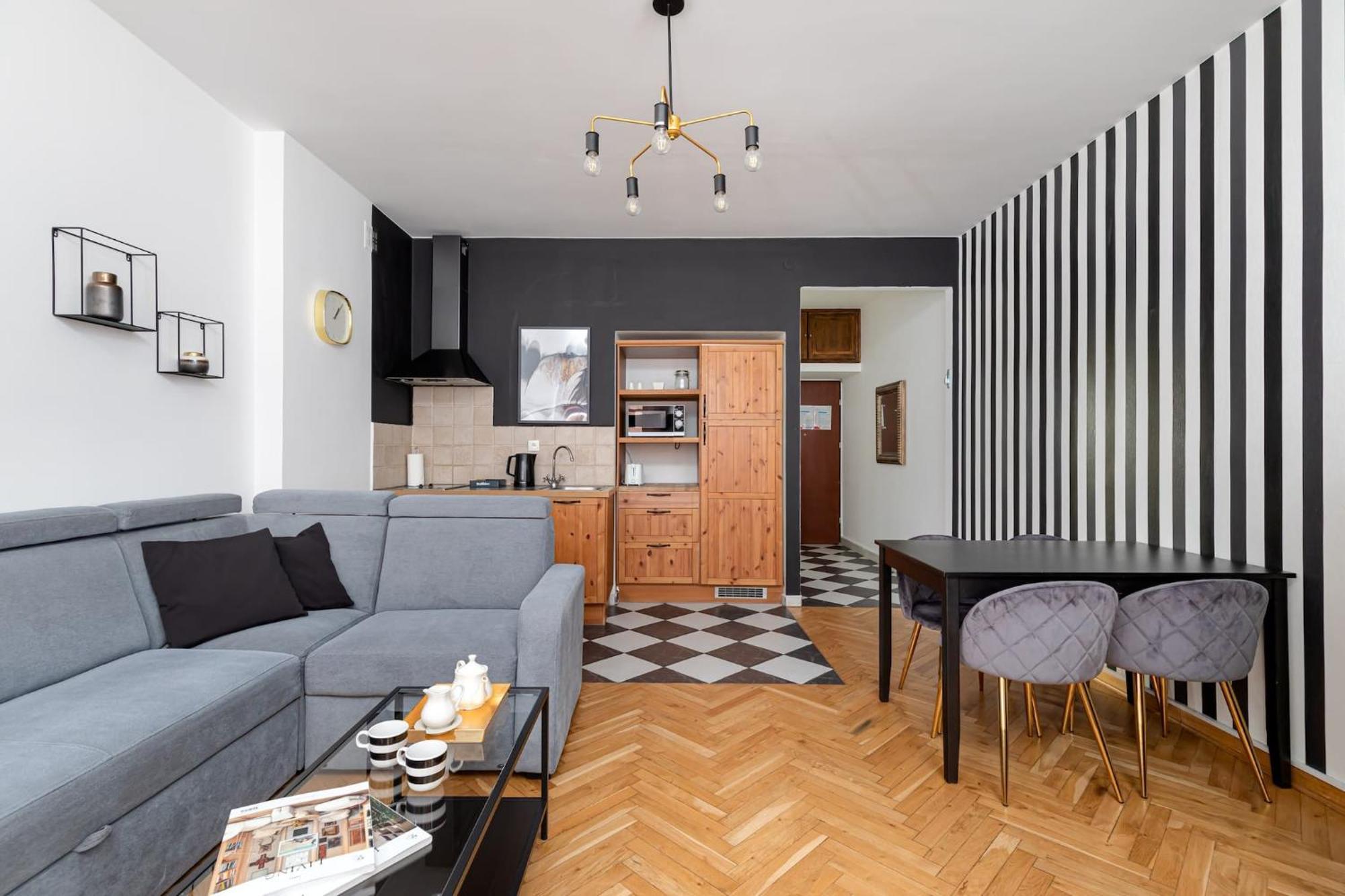 Fashioned Apartment Rycerska By Noclegi Renters Warschau Exterior foto